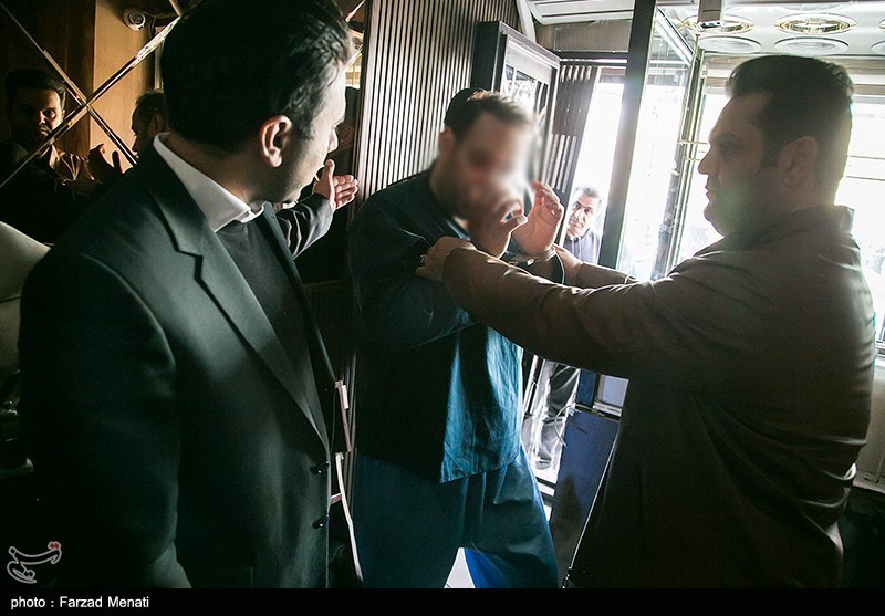 بازسازی صحنه خونین طلافروشی کرمانشاه/ جزئیات تکاندهنده قتل طلافروش + تصاویر اخبار استان کرمانشاه , قیمت طلا , سرقت ,