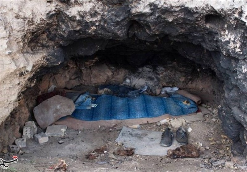 "دخمهخوابی" و "غارخوابی" در قلب گلستان ایران/ ته خط زندگی زیر پای تاریخ + فیلم اخبار استان گلستان , اخبار گرگان , اعتیاد , مواد مخدر ,