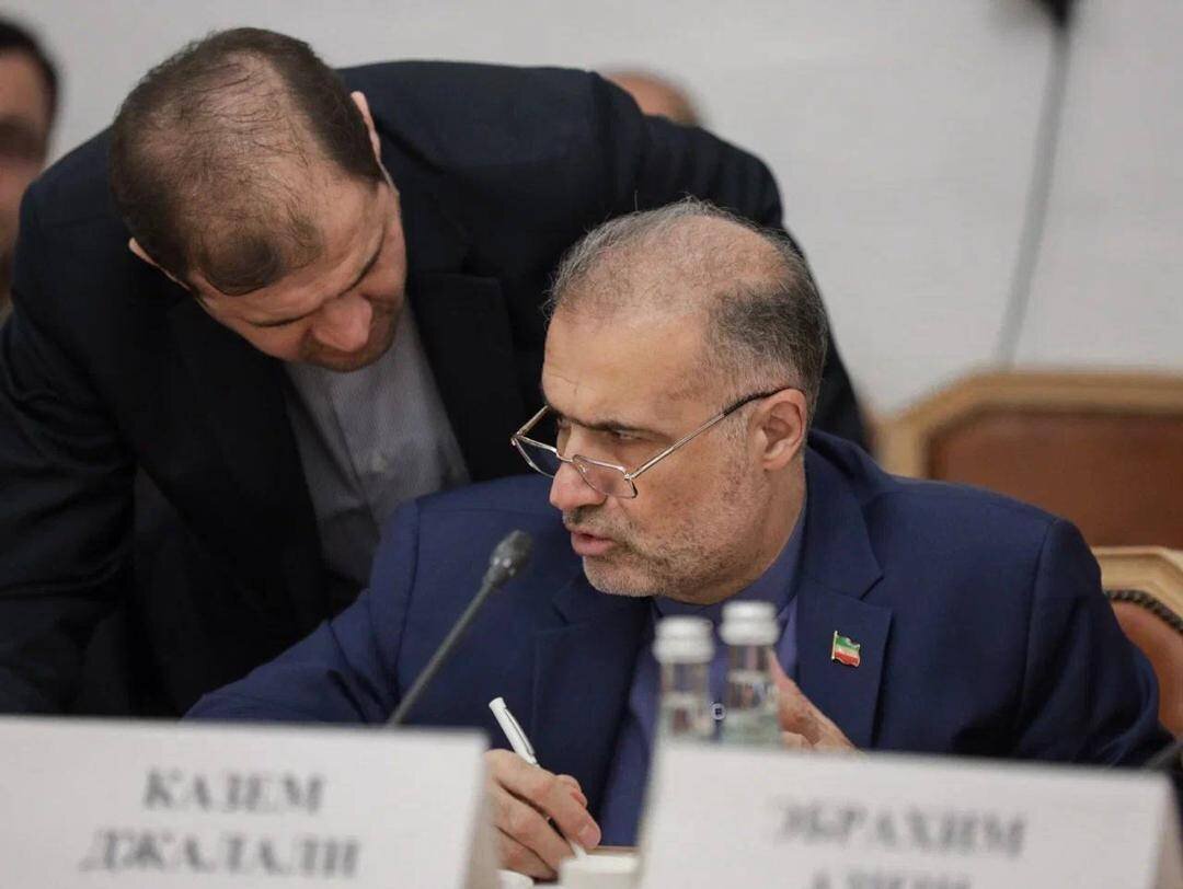 عزیزی: امنیت ایران و روسیه در هم تنیده است امنیت ایران و روسیه در همه تنیده است/ اهمیت توسعه مناسبات با توجه به اقدامات خصمانه غربیها