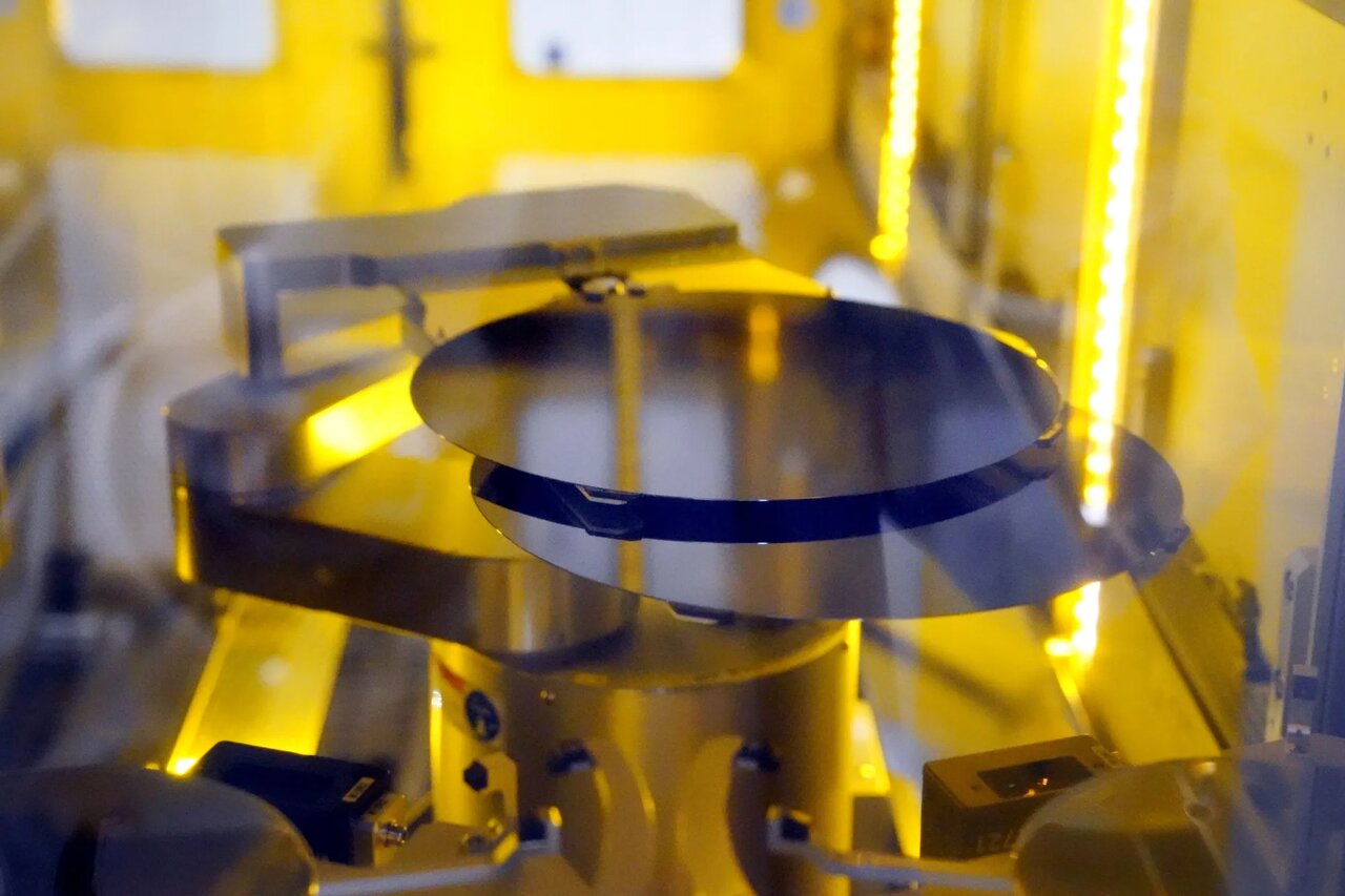 فرار معجزهآسا از زلزله مهیب تایوان / خطری که از بیخ گوش بازار جهانی تراشه گذشت فرار معجزهآسا از زلزله مهیب تایوان / خطری که از بیخ گوش بازار جهانی تراشه گذشت