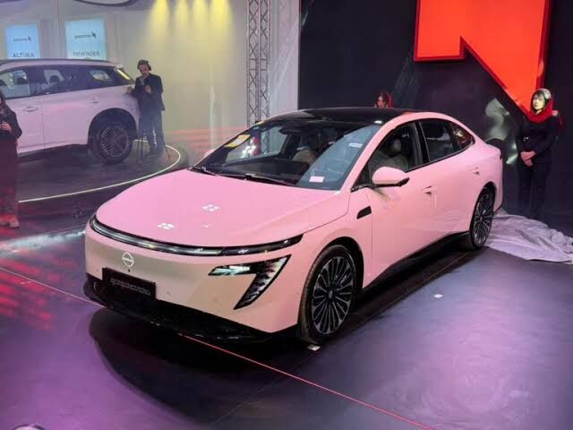 کارنامه خاکستری «نامی خودرو»؛ رونمایی پر سر و صدا با عملکردی کم ستاره! کارنامه خاکستری «نامی خودرو»؛ رونمایی پر سر و صدا با عملکردی کم ستاره!