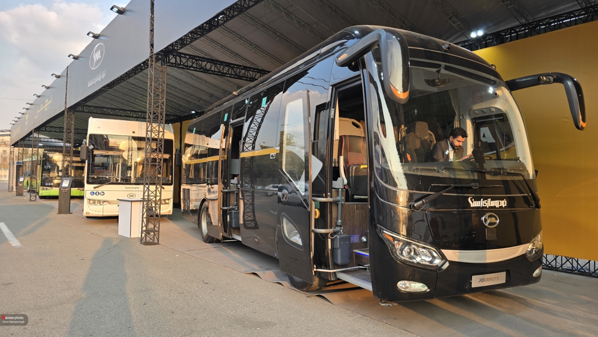 گروه بهمن آماده تامین کامل اتوبوس شهری و بین‌ شهری