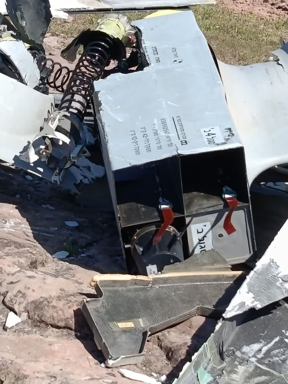 انهدام پهپاد هرمس 900 اسرائیلی با عملیات موفق پدافند + تصاویر انهدام پهپاد هرمس 900 اسرائیلی با عملیات موفق پدافند + تصاویر