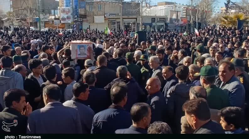 سوگ یک استان با تشییع شهدا/ وقتی شهادت به حنجره میرسد+ تصاویر استان لرستان , اخبار استان لرستان , جنگ ,