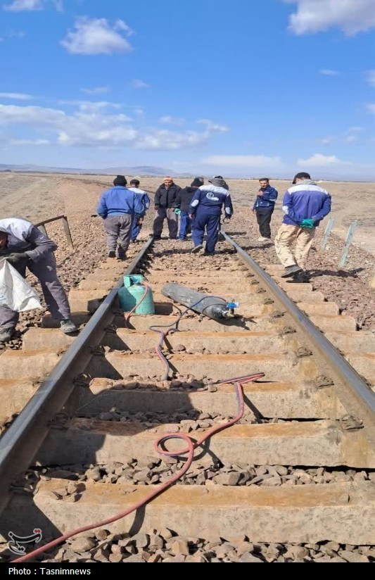 روایتی از بازسازی 40 ساعته پل هفتدهانه راهآهن قم + تصاویر اخبار قم , استانداری قم , جنگ آمریکا و رژیم صهیونیستی علیه ایران ,