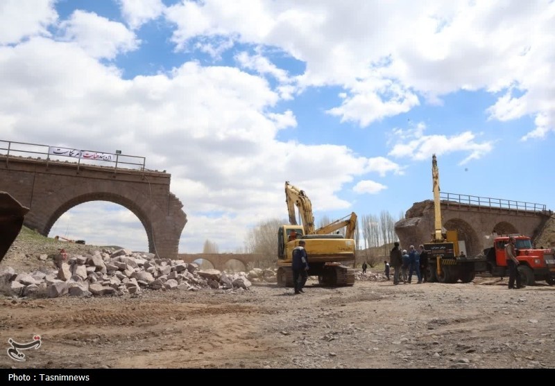 مهندسان ایرانی در میدان مقاومت ستون‌های پل امین‌آباد را برپا کردند