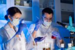 نقش آزمایشگاه‌های پاتوبیولوژی و ژنتیک پزشکی در تشخیص بیماری‌ها