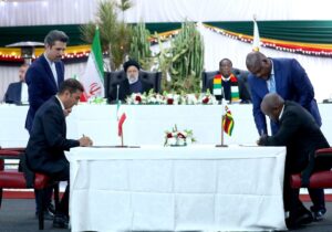 امضای ۱۲ سند همکاری میان ایران و زیمباوه