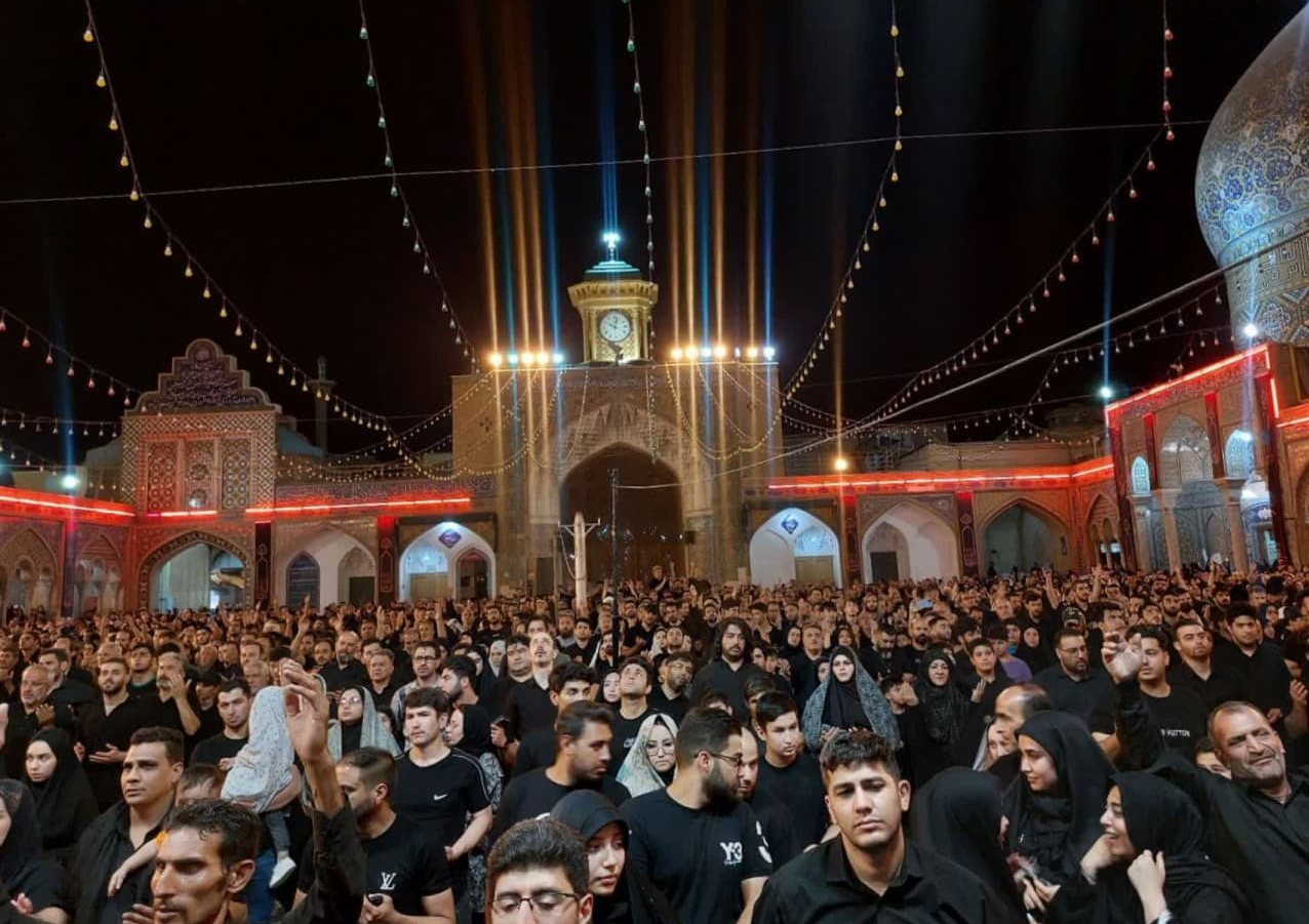 شام غریبان حسینی در قبله تهران+عکس و فیلم