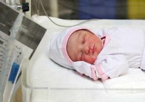 نوزاد پیداشده در شهرقدس، تحت مراقبت است