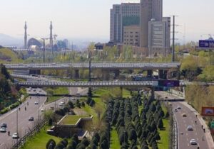 کیفیت هوای تهران زرد است