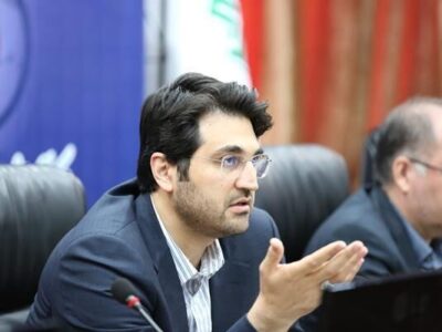حضور رئیس سازمان مالیاتی در بازار تهران برای حل و فصل مسایل مالیاتی اصناف