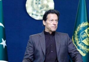 دستور آزادی نخست‌وزیر سابق پاکستان صادر شد