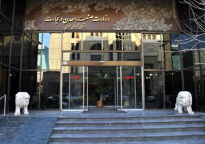 فرمان دوباره معاون وزیر صمت برای سهمیه‌بندی مواد اولیه پتروشیمی/ بازار سیاه جدیدی در راه است؟