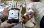 نجات زندگی سه نفر با اهدای خون/ سازمان حیاتی کشور در پیچ و خم مشکلات