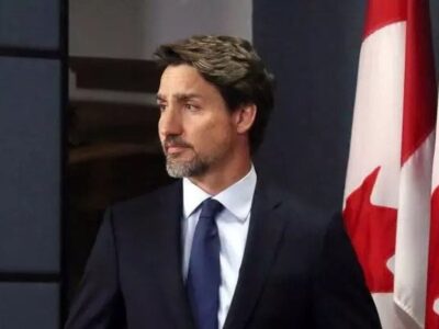بروز مشکل فنی برای هواپیمای نخست وزیر کانادا