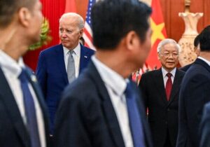 در پی افزایش جاه‌طلبی‌های چین، بایدن روابط عمیق‌تری با ویتنام برقرار می‌کند