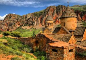 ۵روز سفر رفت و برگشت زمینی به ایروان چقدر پول می‌خواد! + لیست قیمت تورهای ارمنستان