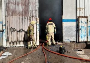 آتش سوزی کارگاه مبلمان در کمرد پردیس اطفاء شد