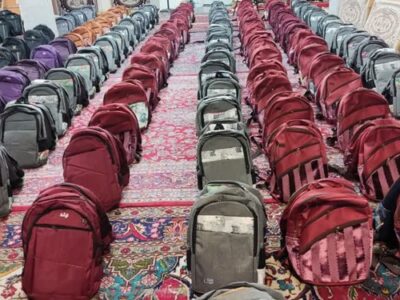اهدای بیش از ۱۵۰۰ بسته لوازم التحریر به دانش آموزان شهرقدس