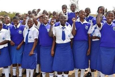 ده‌ها دانش‌آموز دختر زامبی شدند