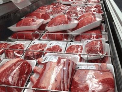کاهش ۴ درصدی عرضه گوشت قرمز از کشتارگاه ها در شهریور