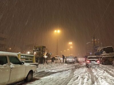 انسداد جاده هشتگرد به طالقان به علت بارش برف