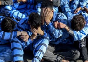 دستگیری ١٢ نفر از یک باند شرکت هرمی در پرند