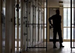 دادستان تهران: ۹۵۸ زندانی از انواع نهاد‌های ارفاقی استفاده کردند