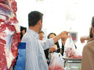 روزانه ۱۰۰ الی۱۵۰ تن گوشت یارانه‌ای در تهران توزیع می‌شود