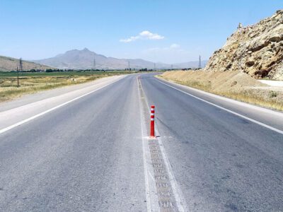 سرعت گیرهای غیر مجاز از جاده‌های کشور حذف می‌شوند