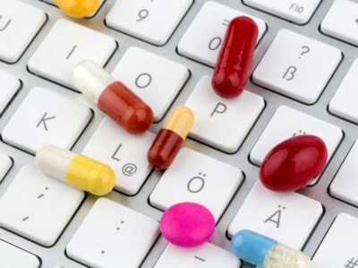 فروش دارو در اینترنت با ۳۰ برابر قیمت اصلی / احتمال بروز ۴۰۰ قلم کمبود دارویی