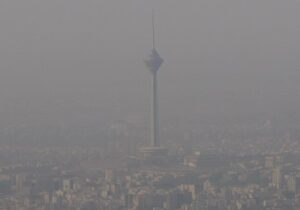 پایتخت‌‌نشینان همچنان هوای آلوده تنفس می‌کنند