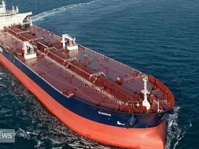 صادرات نفت ایران به ۱۷ کشور | تخفیف ها از انگشتان آقای وزیر کم تر است!