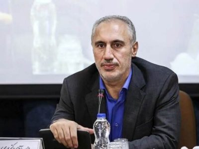 مدیریت همه منابع ارزی کشور باید در اختیار بانک مرکزی باشد