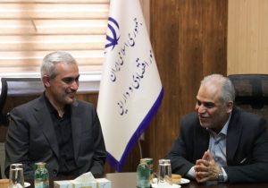 خدمت‌رسانی به مردم باقوت بیشتر ادامه دارد/ عزم وزارت اقتصاد برای پیشبرد اهداف اقتصادی