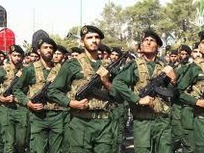 صبوری در لباس خدمت؛ همراهی نیروهای انتظامی در روزهای دشوار اقتصادی