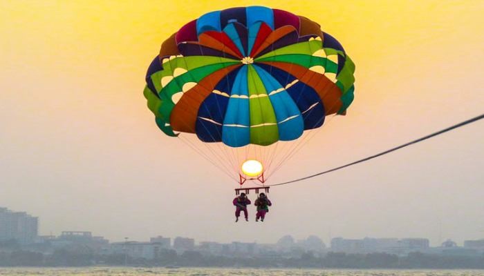 نحوه خرید بلیط شاتل پاراسل کیش
بهترین ساعت پاراسل سواری در طول روز
