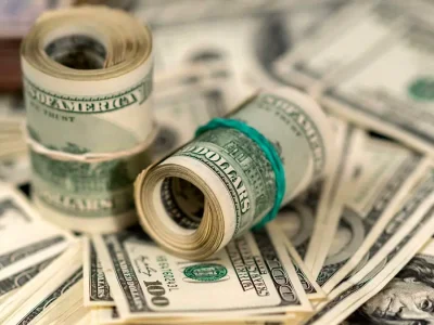 شکاف ۱۲ هزار تومانی دلار؛ بانک مرکزی شایعه‌سازان را زمین‌گیر کرد