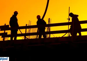 فشار بی‌رحمانه کارفرمایان به کارگران؛ دولت فوراً اقدام کند