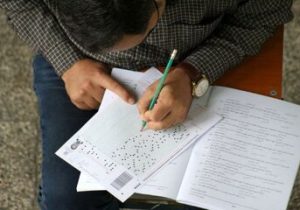 آخرین خبر از تأثیر معدل در کنکور/ «کسانی که منافعشان آسیب دیده کوتاه بیایند»