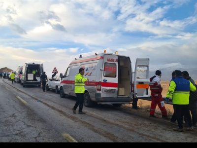 آخرین وضعیت حادثه واژگونی مرگبار اتوبوس در گردنه ایلاندره؛ ۴ فوتی و ۱۷ مصدوم