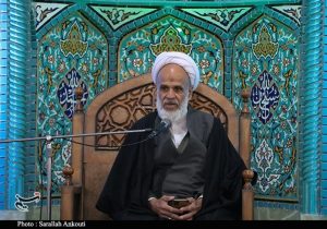 آیتالله شیخبهائی: دشمن بهدنبال تفرقه بود/ امام(ره) پرچم وحدت را برافراشت