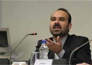 اعلام افزایش حقوق به عنوان عامل تورم تناقض جدی است