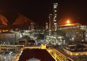 اعلام تازهترین ارقام کرک اسپرد بنزین و درآمد پالایشگاههای بورس