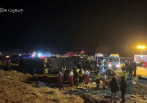 افزایش جانباختگان واژگونی اتوبوس در محور نطنز ــ اصفهان