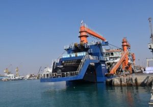 انجام ۷۰ میلیون متر مکعب لایروبی از بنادر کشور| ایران به خودکفایی در عملیات لایروبی رسید