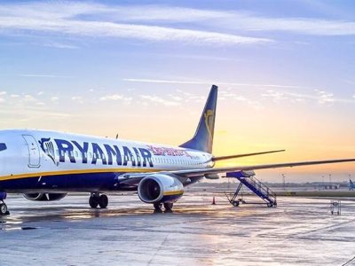 بزرگترین شرکت هواپیمایی اروپا یک میلیون صندلی دیگر را حذف میکند