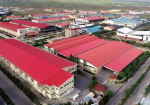 بیش از ۴۰ درصد اقتصاد قم متعلق به بخش صنعت است