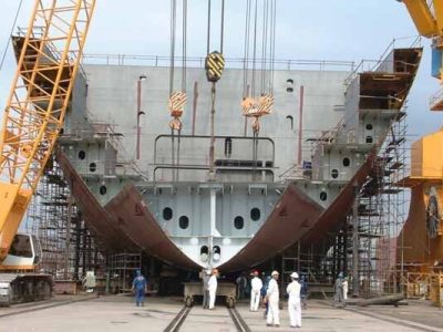 توسعه صنایع کشتیسازی بوشهر نیازمند حمایت بانکها است